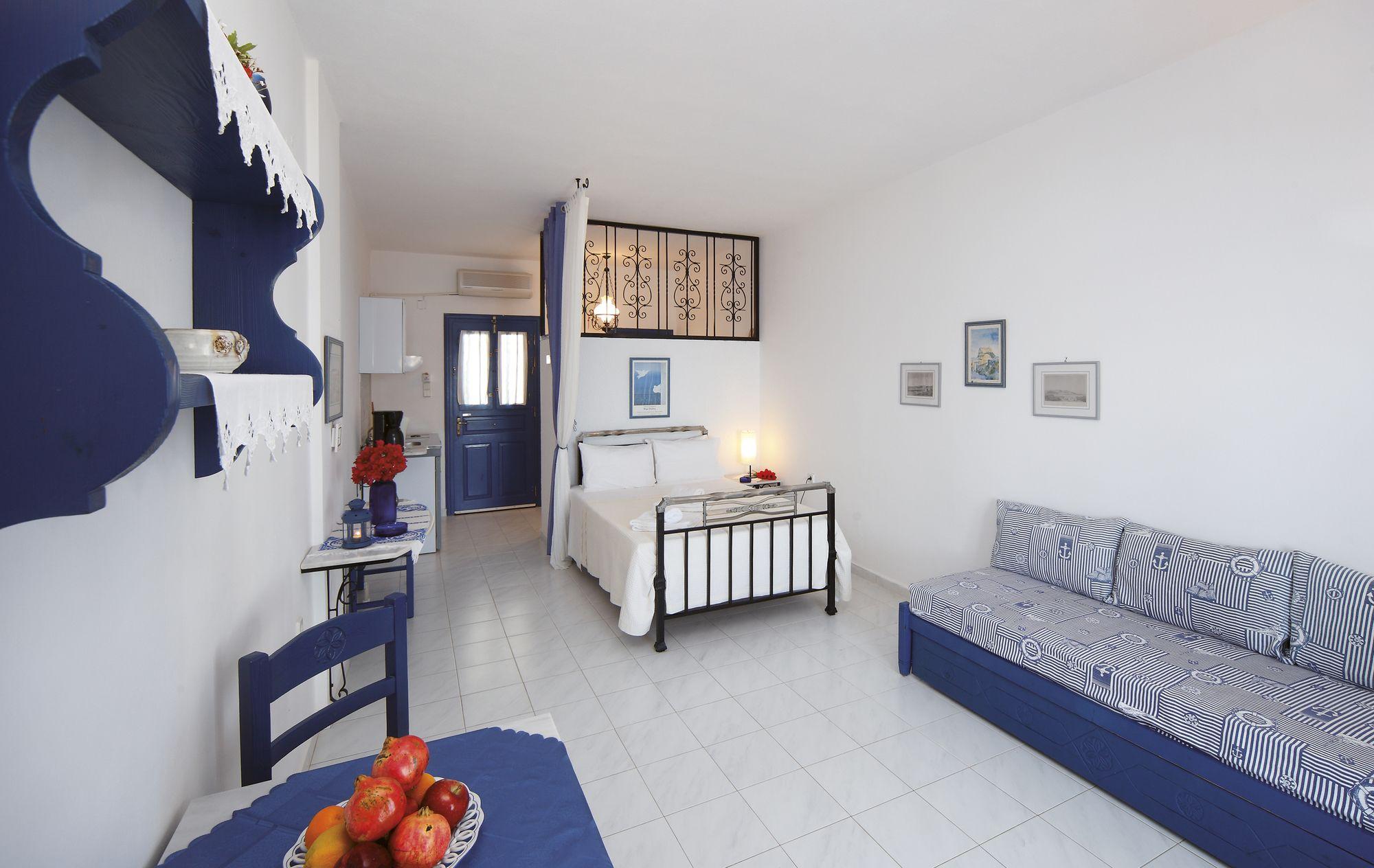 Sea View Studios Finikas  Extérieur photo