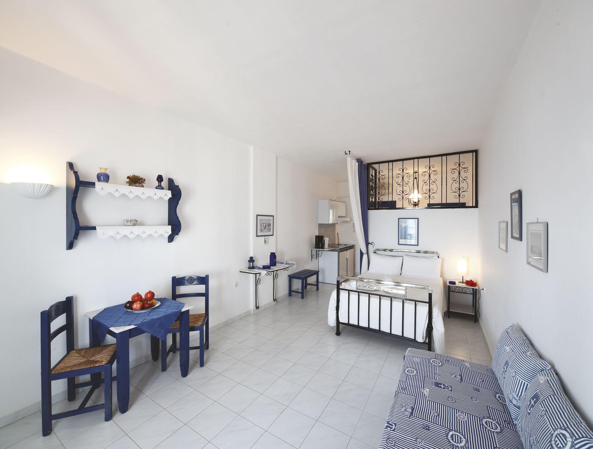 Sea View Studios Finikas  Extérieur photo