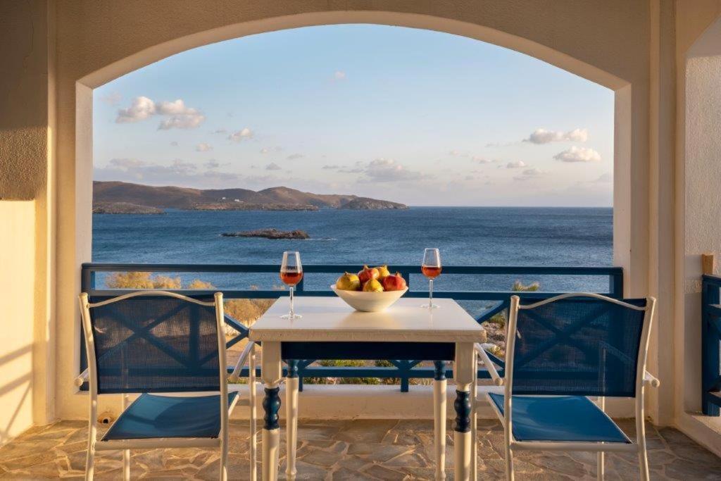Sea View Studios Finikas  Extérieur photo