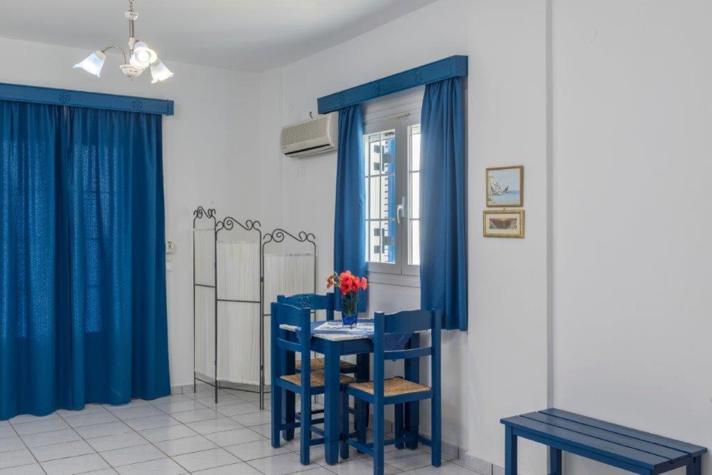 Sea View Studios Finikas  Extérieur photo