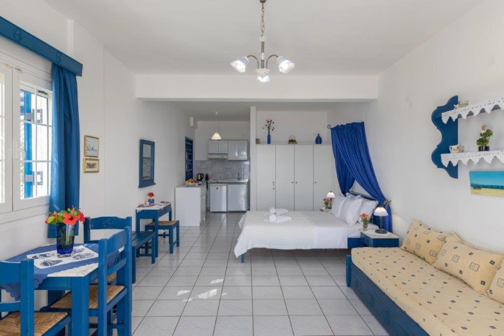 Sea View Studios Finikas  Extérieur photo