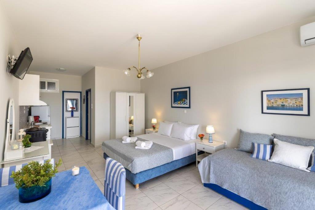Sea View Studios Finikas  Extérieur photo
