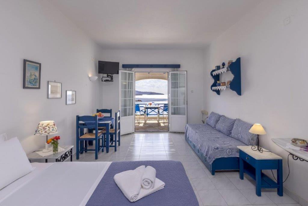 Sea View Studios Finikas  Extérieur photo