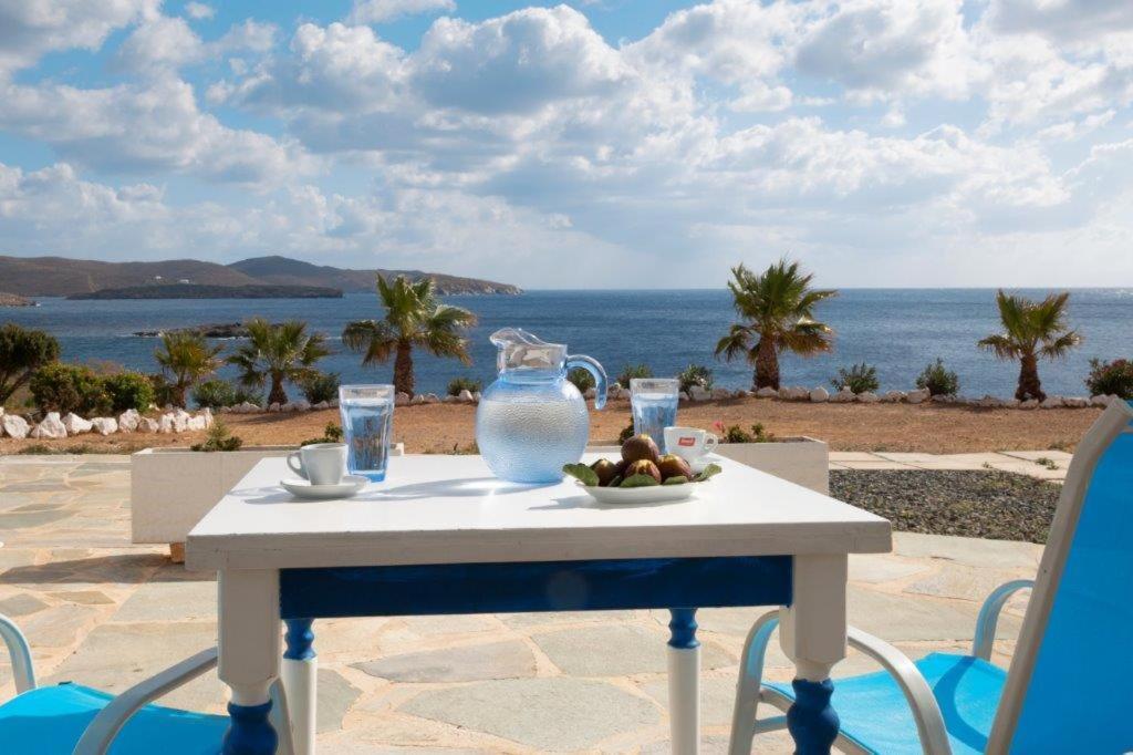 Sea View Studios Finikas  Extérieur photo