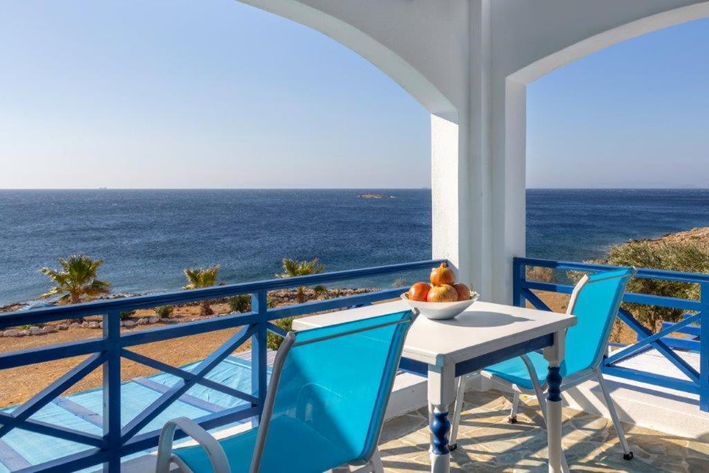 Sea View Studios Finikas  Extérieur photo