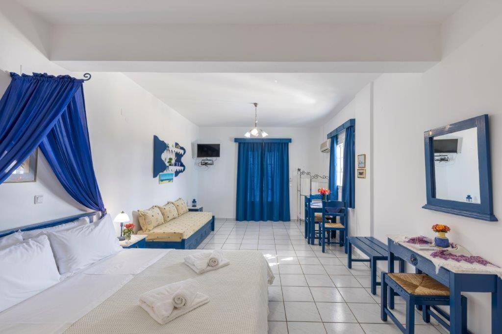 Sea View Studios Finikas  Extérieur photo